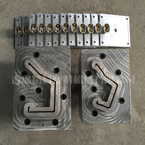挡水条冷顶挤出模具